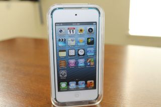   Apple iPod touch 5th Generation Blue (32 GB) (Latest Model) Brand New