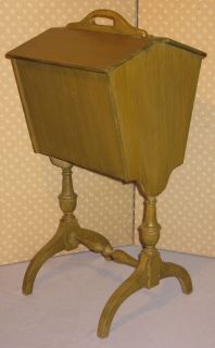 antique sewing stand in Sewing (Pre 1930)