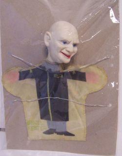VINTAGE 1964 IDEAL ADDAMS FAMILY FESTER HAND PUPPET