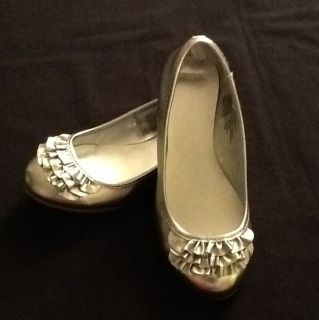   Holiday Silver Truffle Ballet Flat Shoes NWOT Sz 13 Girls 5 6 7