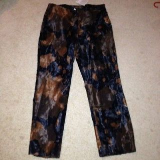 Womens FJALL Wrangler Bootleg Pants Cow Print SZ XL Black Brown NWT 