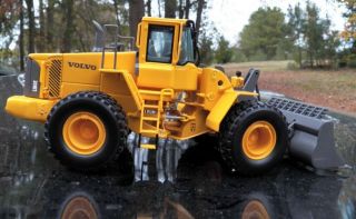 Newly listed VOLVO L180E Diecast Wheel Loader 1:50 Scale