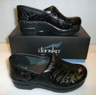 Dansko Professional Black Tooled Leather Clogs New In Box
