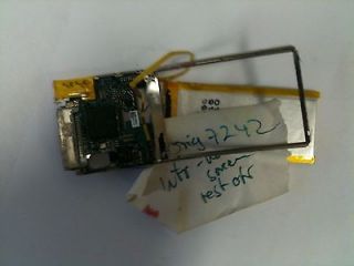 iPod nano 4th gen Blue 8 GB motherboard + battery (broken) (as is)
