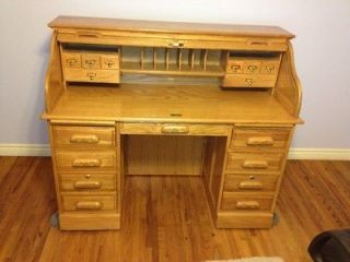 Oak Roll Top Desk Very Good Condition Local Pick Up Only