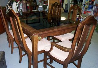 Bassett FurnitureWood & Glass Dining Room Table 2 Leaves & 6 High 
