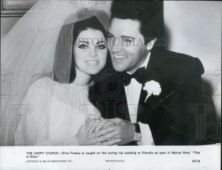   Photo Elvis Presley & Wife Priscilla Wedding Day This Is Elvis Film