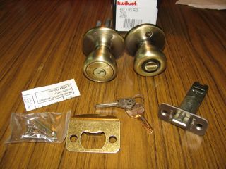   Lockset Antique Brass Entry Door Handle Set Tylo P/N: 400T 5 RCL RCS