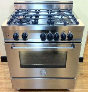   Master Series A304GGVXE 30 Pro Style Gas Range with 4 Sealed Burners