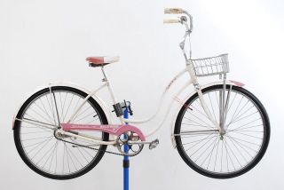   1960 Schwinn Hollywood Cruiser Bicycle Made in Chicago U.S.A. Bike