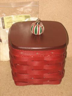   2011 Holiday Gift Basket Complete Basket/liner/prot/lid set Red