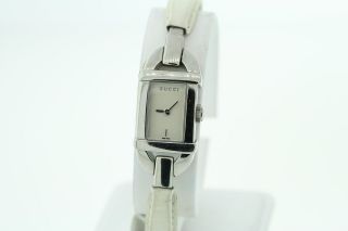 Ladies Gucci 6800 L Series White Dial White Leather Strap Watch 