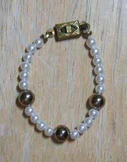 Tammy Mom Single Strand Pearl & Gold Bead Necklace