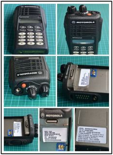 Motorola MTX9250 UHF 900MHZ Portable two way radio