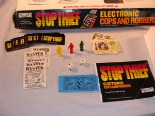 Vintage Parker Brothers 1979 STOP THIEF electronic Game COPS ROBBERS