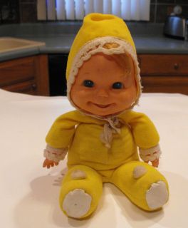 VINTAGE MATTEL BABY BEANS TOY DOLL 1970 FIGURE 11 W/ YELLOW OUTFIT