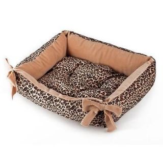 leopard couch in Sofas, Loveseats & Chaises