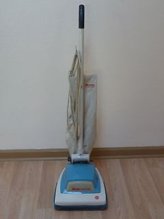HOOVER CONVERTIBLE UPRIGHT VACUUM MADE IN U.S.A