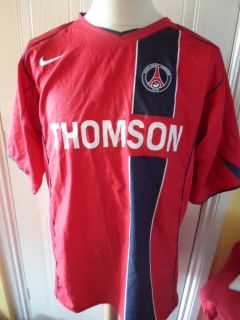 Paris Saint Germain (shirt,jersey,maglia,camisa,maillot,trikot 