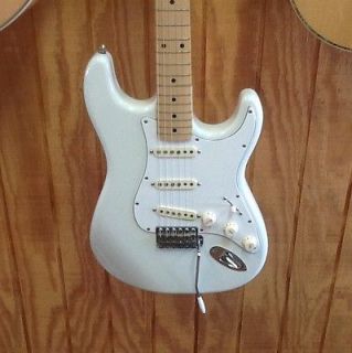 Fender American Stratocaster   Jimi Hendrix Electric Guitar