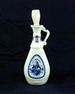 collectible jim beam bottle in Bottles, Decanters & Jugs