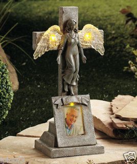   ~ SOLAR MEMORIAL ANGEL WITH PICTURE FRAME ~ Wings, Frame Light Up
