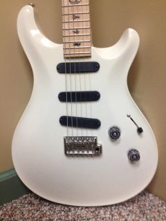 PRS Paul Reed Smith 305 Electric Guitar Vintge White New  