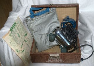 Vintage Relax It Massager by Relax it Inc Stanley