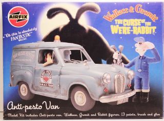 Airfix large scale Wallace & Gromit The Curse of the Were Rabbit Van