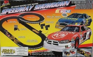 Life Like HO Slot Car Set   Speedway Showdown   Dodge & Ford   New