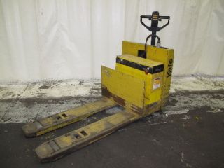 electric pallet jack in Industrial Supply & MRO