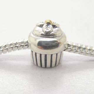 Authentic 925 Silver Core beautiful Cupcake European Bead CHARM AFS16