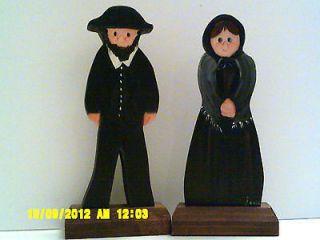 AMISH FARMING FAMILY, MOM,DAD, SISTER, BROTHER, HAND PAINTED/ HAND 