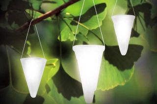 Hanging Solar Garden Light   Cornet Shaped Lights, Solar Tree Lighting 