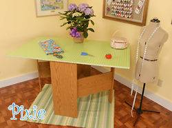 sewing cutting table in Sewing Machines & Sergers