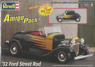Revell Amigo Pack 32 Ford Street Rod Plastic Model Car Kit 1/24 Scale 