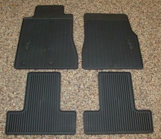 Ford Mustang floor mats in Floor Mats & Carpets
