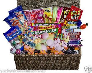 RETRO SWEET HAMPER / 450+ SWEETS / BIRTHDAY GIFT / SUPPLIED WITH 