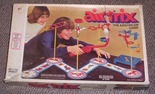 Vintage 1976 AIR TRIX, The Airstream Game for Parts