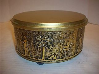 VINTAGE PARADISE FRUIT CAKE TIN GOLD TONE WOODEN FEET by GUILDCRAFT NY 