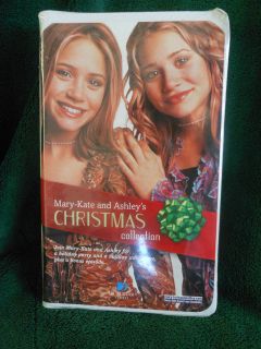 MARY KATE AND ASHLEYS CHRISTMAS COLLECTION ( NEW IN PACKAGE )