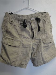 kahki shorts in Mens Clothing