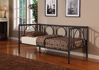 daybed frame in Beds & Bed Frames