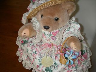 FRENCH BOUQUET BEAR W/BASKET   by Bearly People, Inc.   EXCELLENT 
