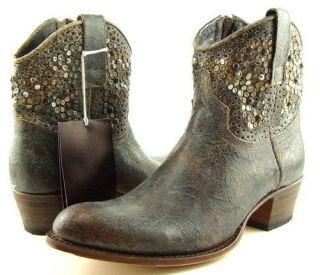   Gray Distressed Studded Womens Designer Shoe Western Ankle Boots 7