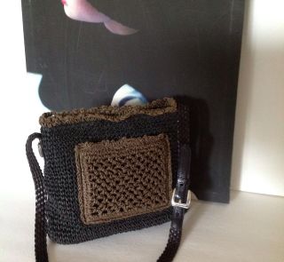 BRIGHTON STRAW AND LEATHER SHOULDER BAG BLACK AND BROWN