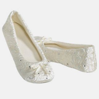 ISOTONER SM IVORY SATIN QUILTED WEDDING FORMAL BALLET SLIPPERS 