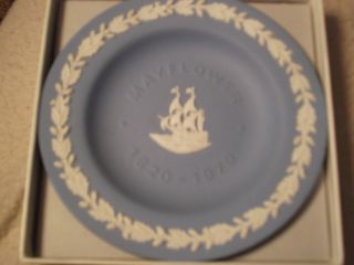 Wedgwood Jasperware Mayflower Collector Plate/Dish   White on Blue 