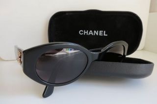 Vintage Rare Black Chanel Sunglasses Gold CC 03517 94305 original case 