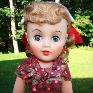 Cindy Vinyl Fashion Doll in Original Outfit 1957 59 Horsman
